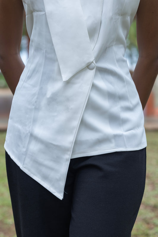 Ivory Edge Sleeveless Blazer Top